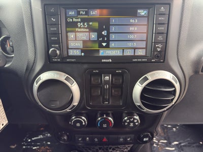 2013 Jeep Wrangler Sahara