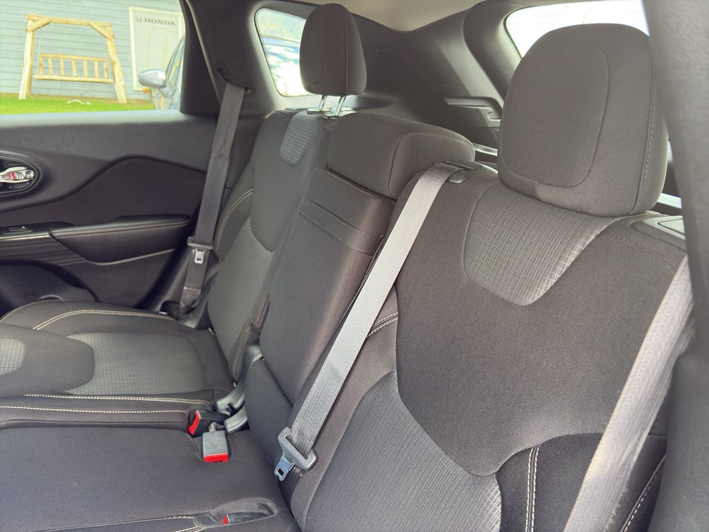 2015 Jeep Cherokee Latitude Altitude