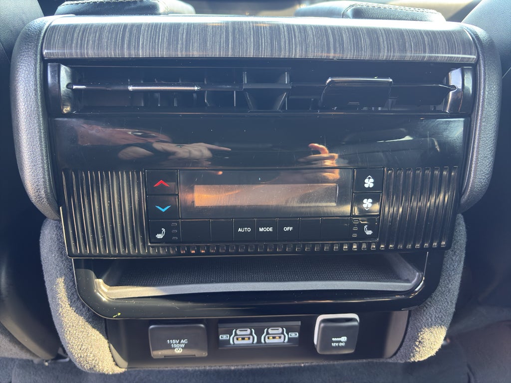 2024 Jeep Wagoneer L Series III