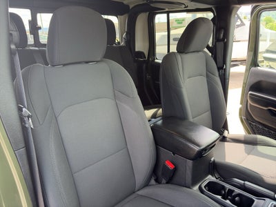 2022 Jeep Gladiator Willys Sport