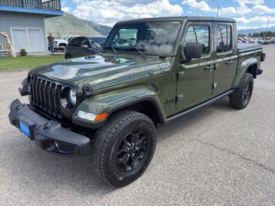 2022 Jeep Gladiator Willys Sport