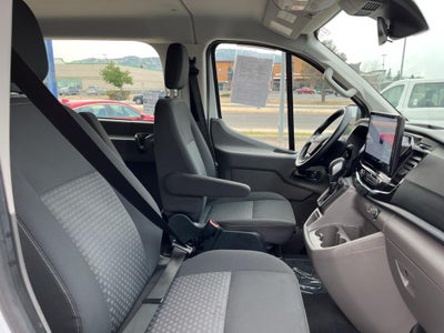 2023 Ford Transit Wagon XLT