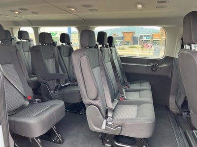 2023 Ford Transit Wagon XLT