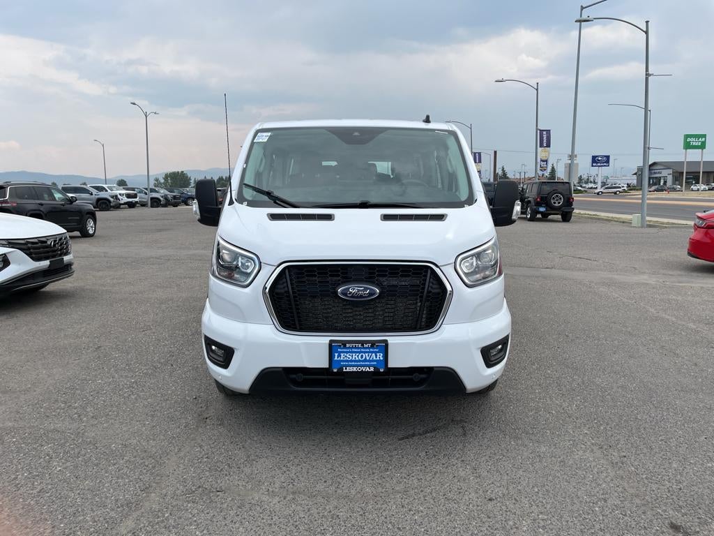 2023 Ford Transit Wagon XLT