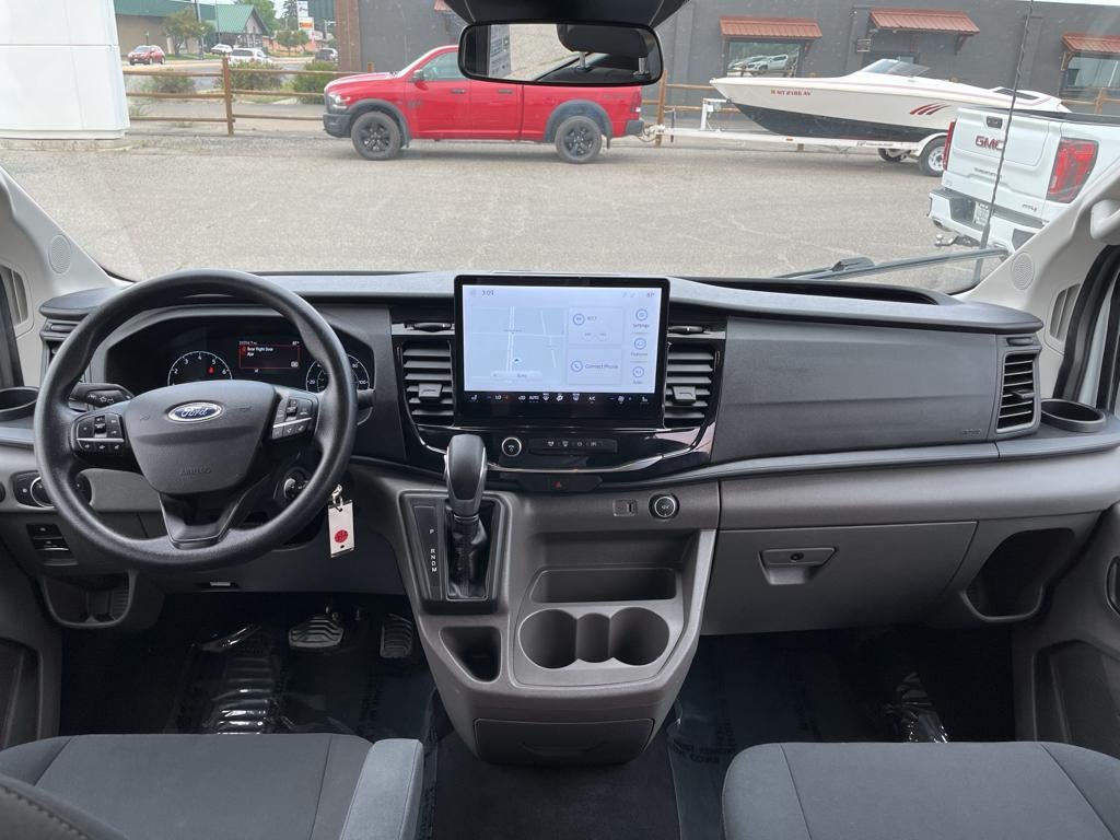 2023 Ford Transit Wagon XLT