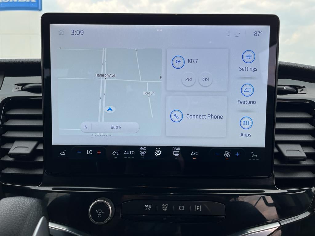 2023 Ford Transit Wagon XLT