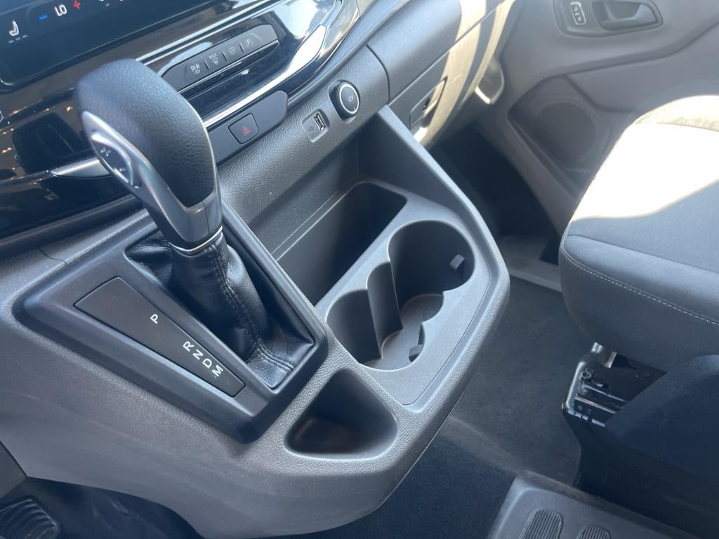 2023 Ford Transit Wagon XLT