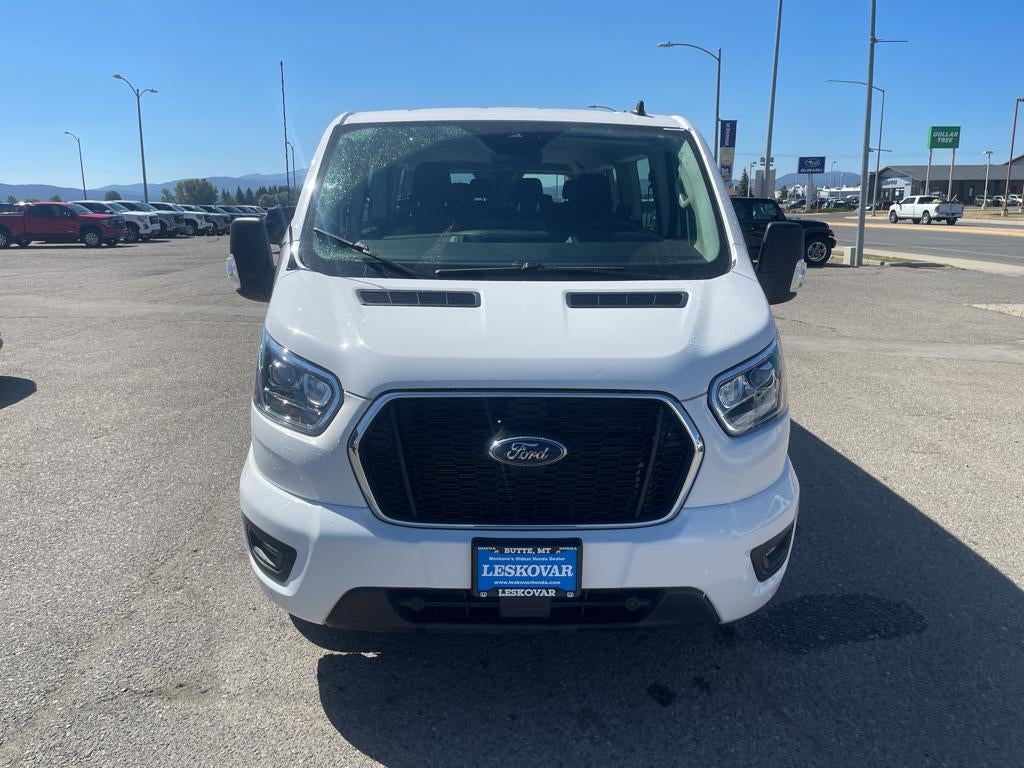 2023 Ford Transit Wagon XLT