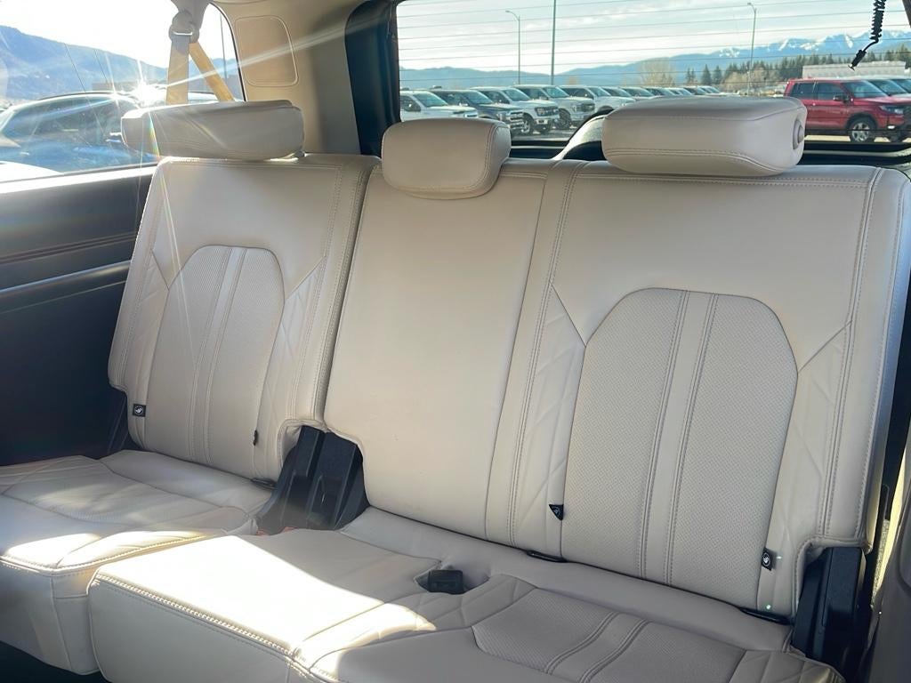 2022 Ford Expedition MAX Platinum Max