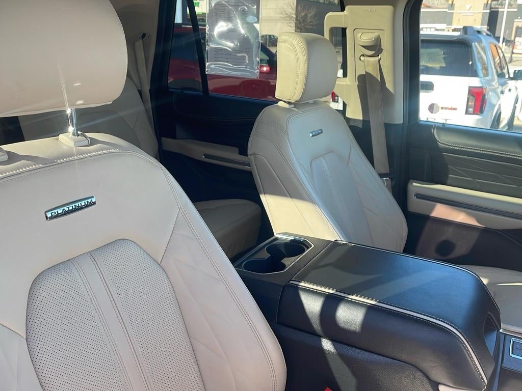 2022 Ford Expedition MAX Platinum Max