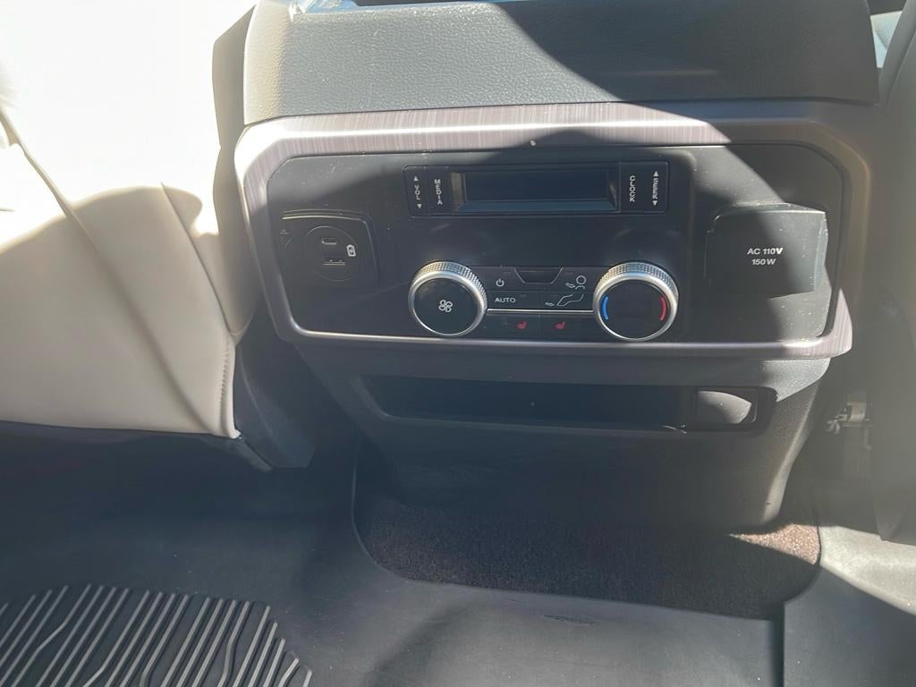 2022 Ford Expedition MAX Platinum Max