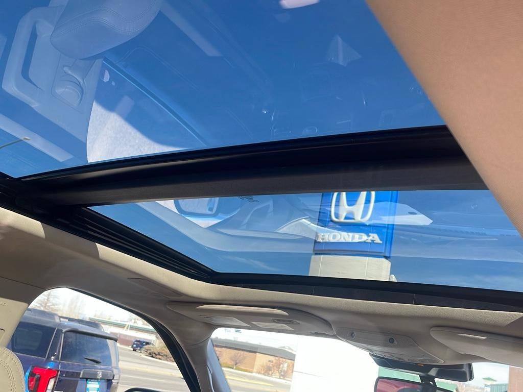 2022 Ford Expedition MAX Platinum Max