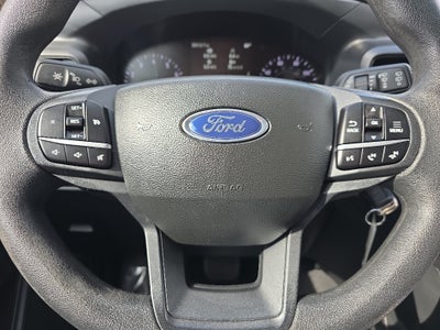 2023 Ford Explorer Base