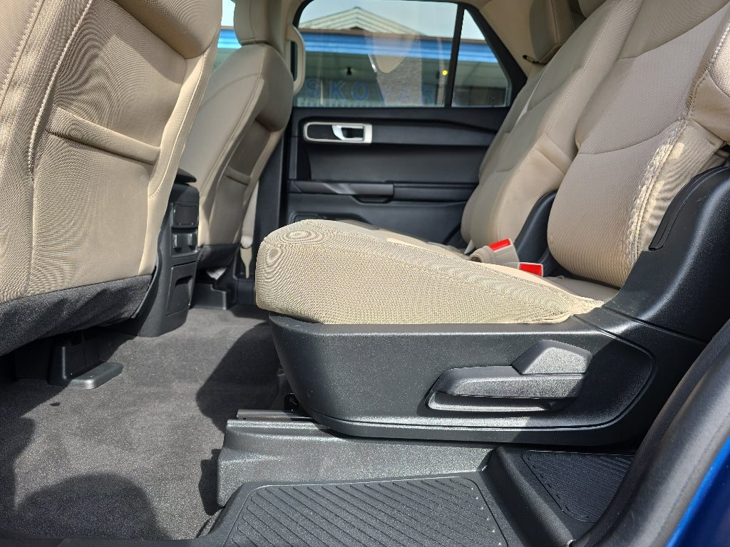 2023 Ford Explorer Base