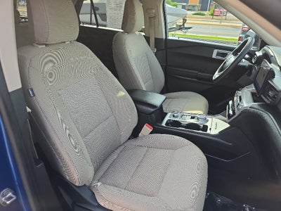2023 Ford Explorer Base
