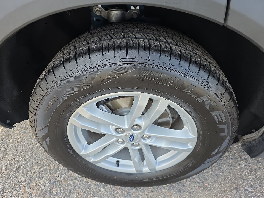 2023 Ford Explorer Base