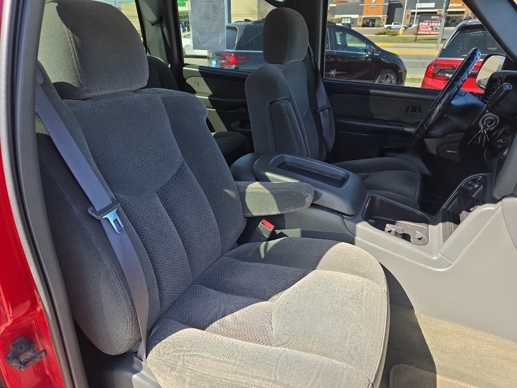 2003 Chevrolet Silverado LS