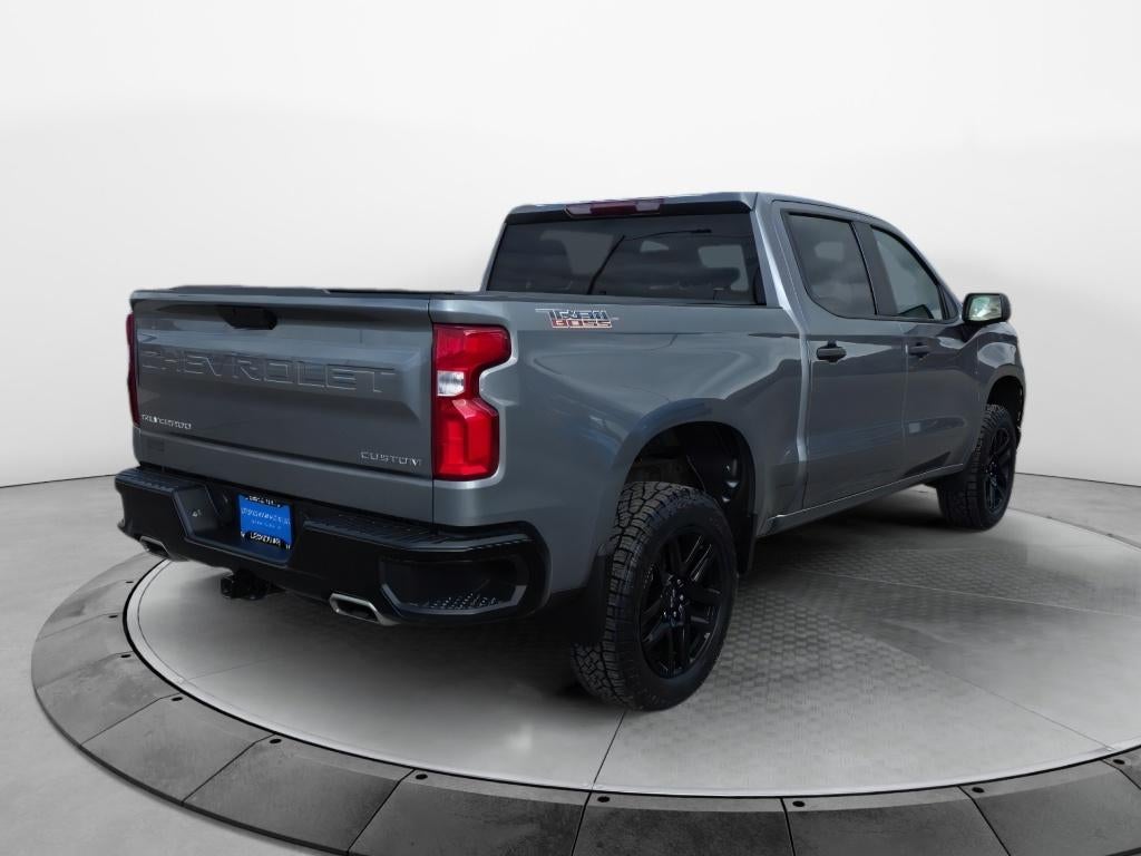 2022 Chevrolet Silverado Custom Trail Boss