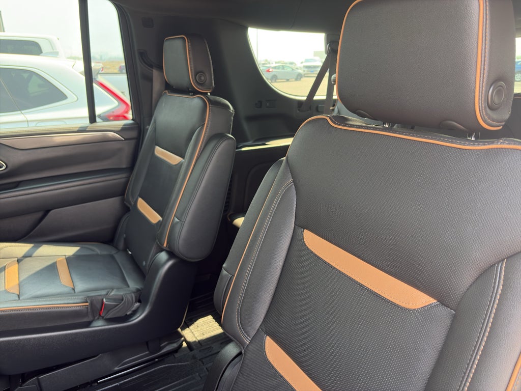 2021 GMC Yukon XL AT4