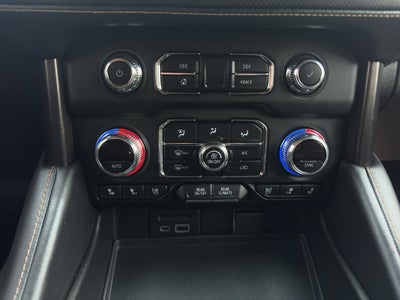 2021 GMC Yukon XL AT4