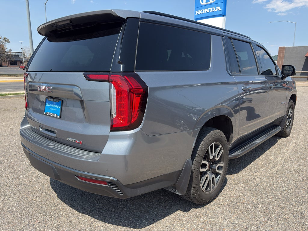 2021 GMC Yukon XL AT4