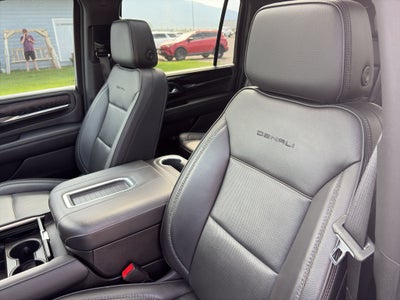 2022 GMC Yukon XL Denali