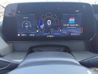 2025 Chevrolet Traverse AWD LT
