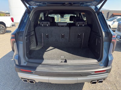 2025 Chevrolet Traverse AWD LT