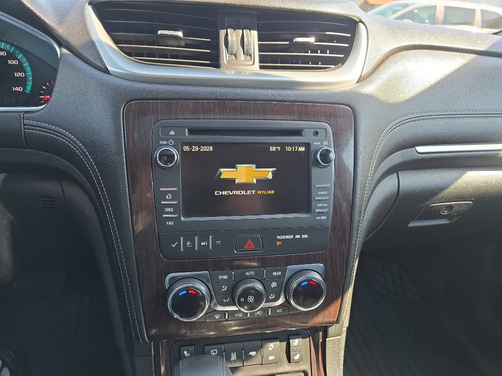 2017 Chevrolet Traverse LT