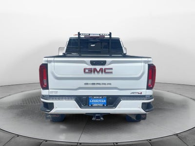 2023 GMC Sierra AT4