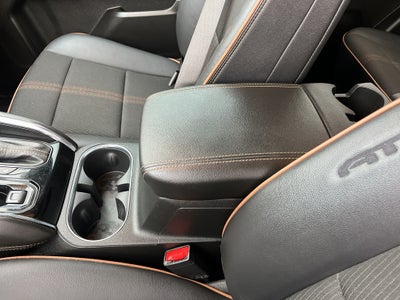 2024 GMC Canyon 4WD AT4