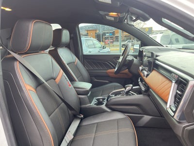 2024 GMC Canyon 4WD AT4