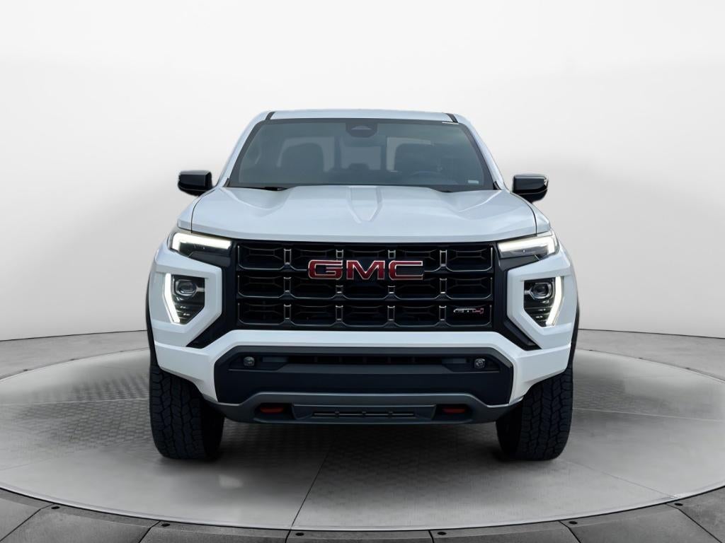 2024 GMC Canyon 4WD AT4