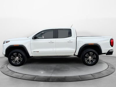 2024 GMC Canyon 4WD AT4