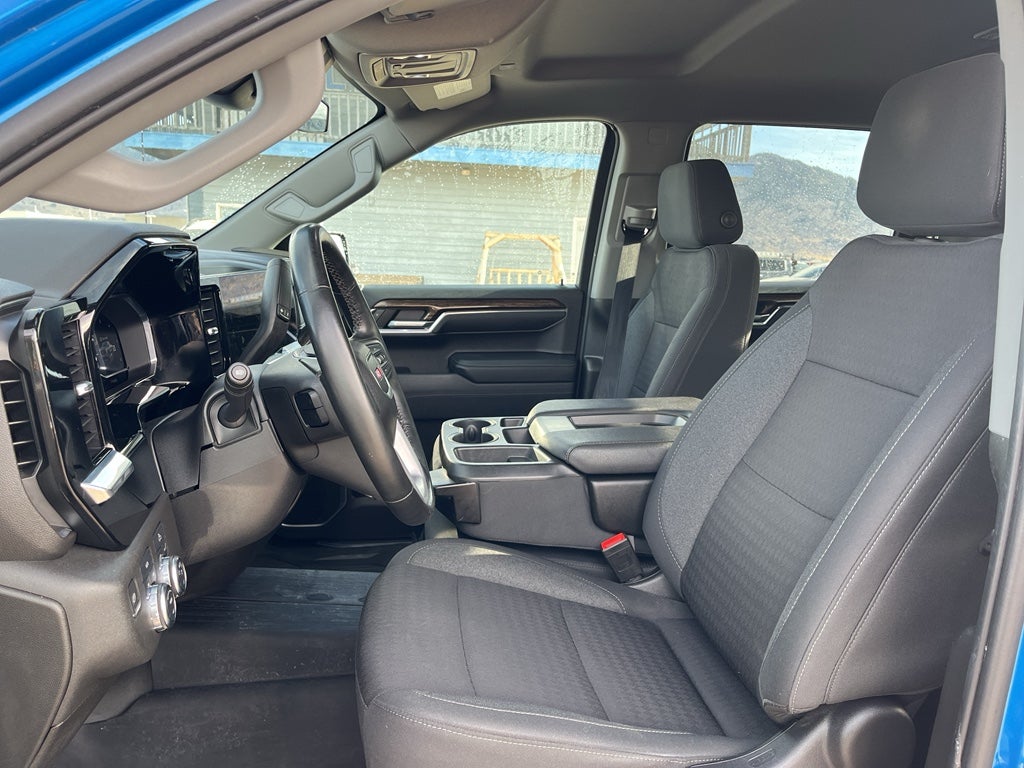 2023 GMC Sierra Elevation