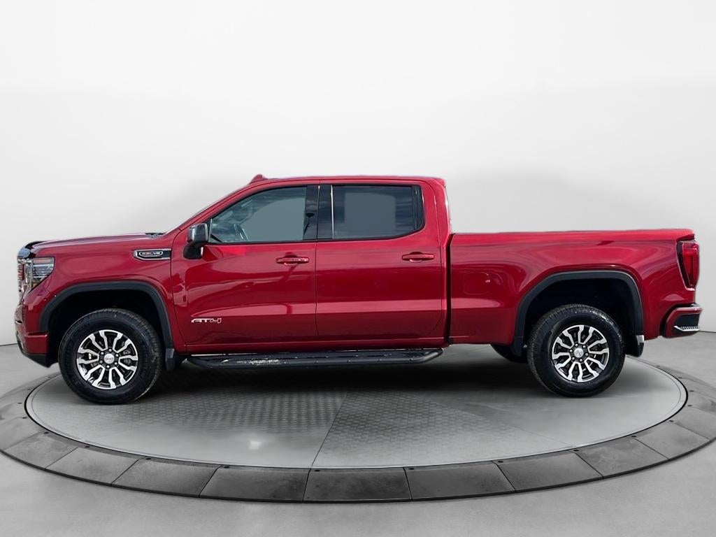 2022 GMC Sierra AT4