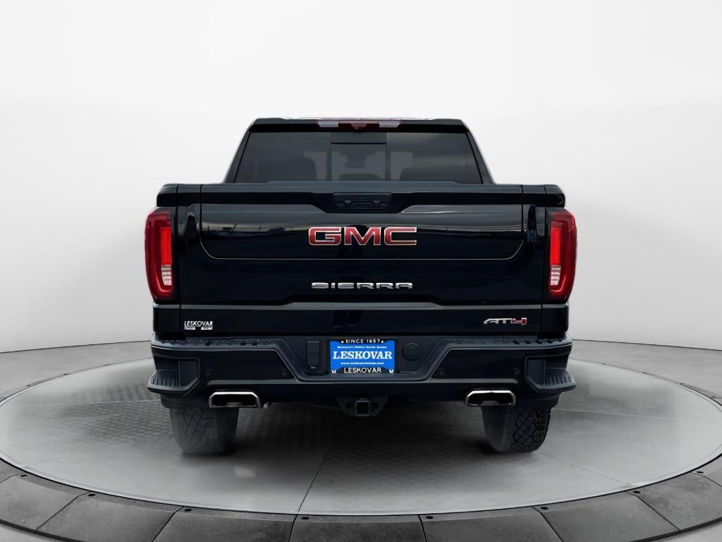 2024 GMC Sierra AT4