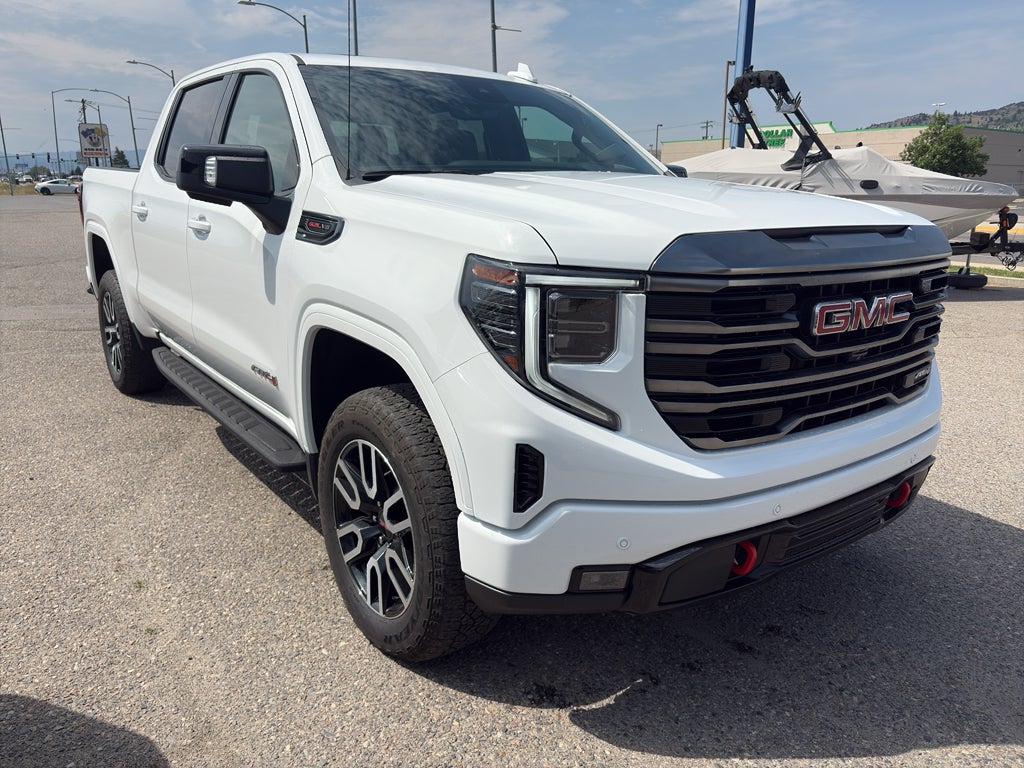 2024 GMC Sierra AT4