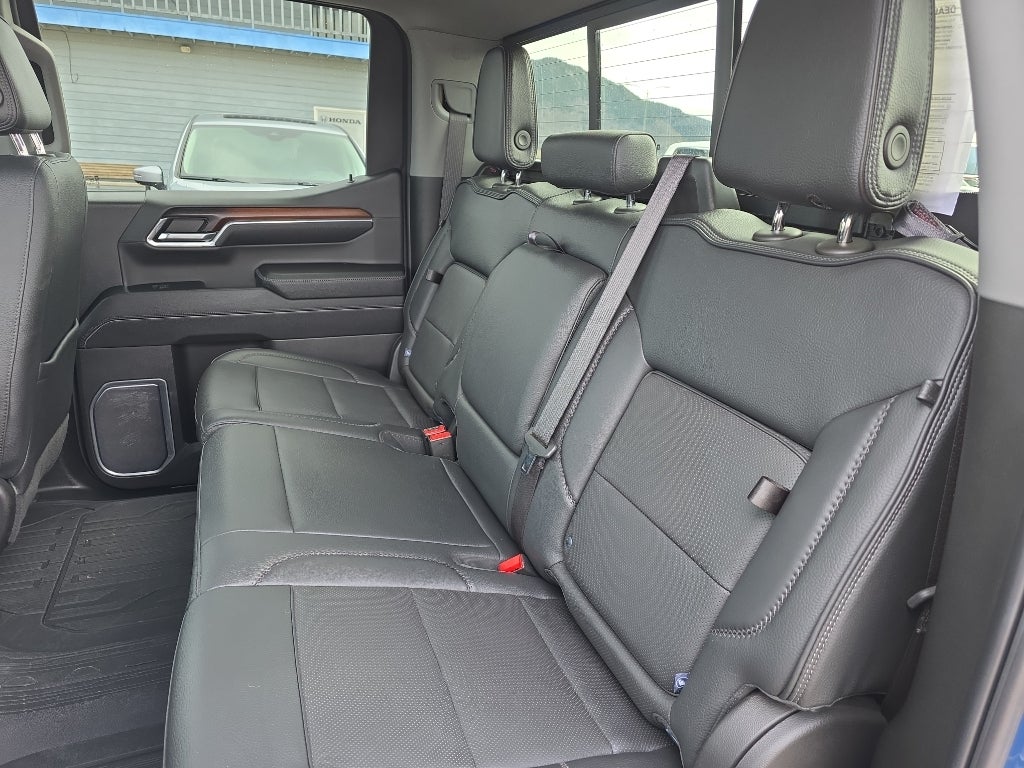 2024 GMC Sierra Denali