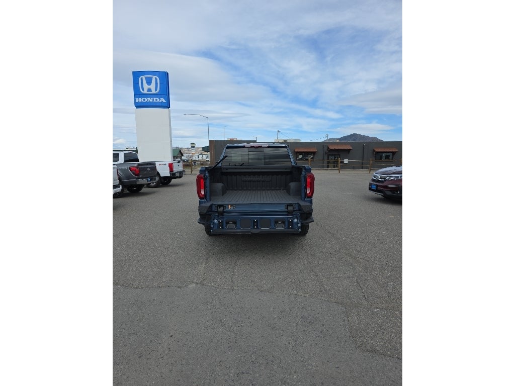 2024 GMC Sierra Denali