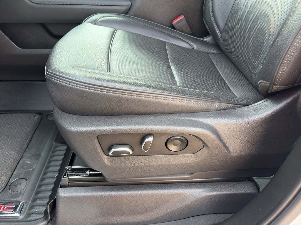 2023 GMC Sierra Denali