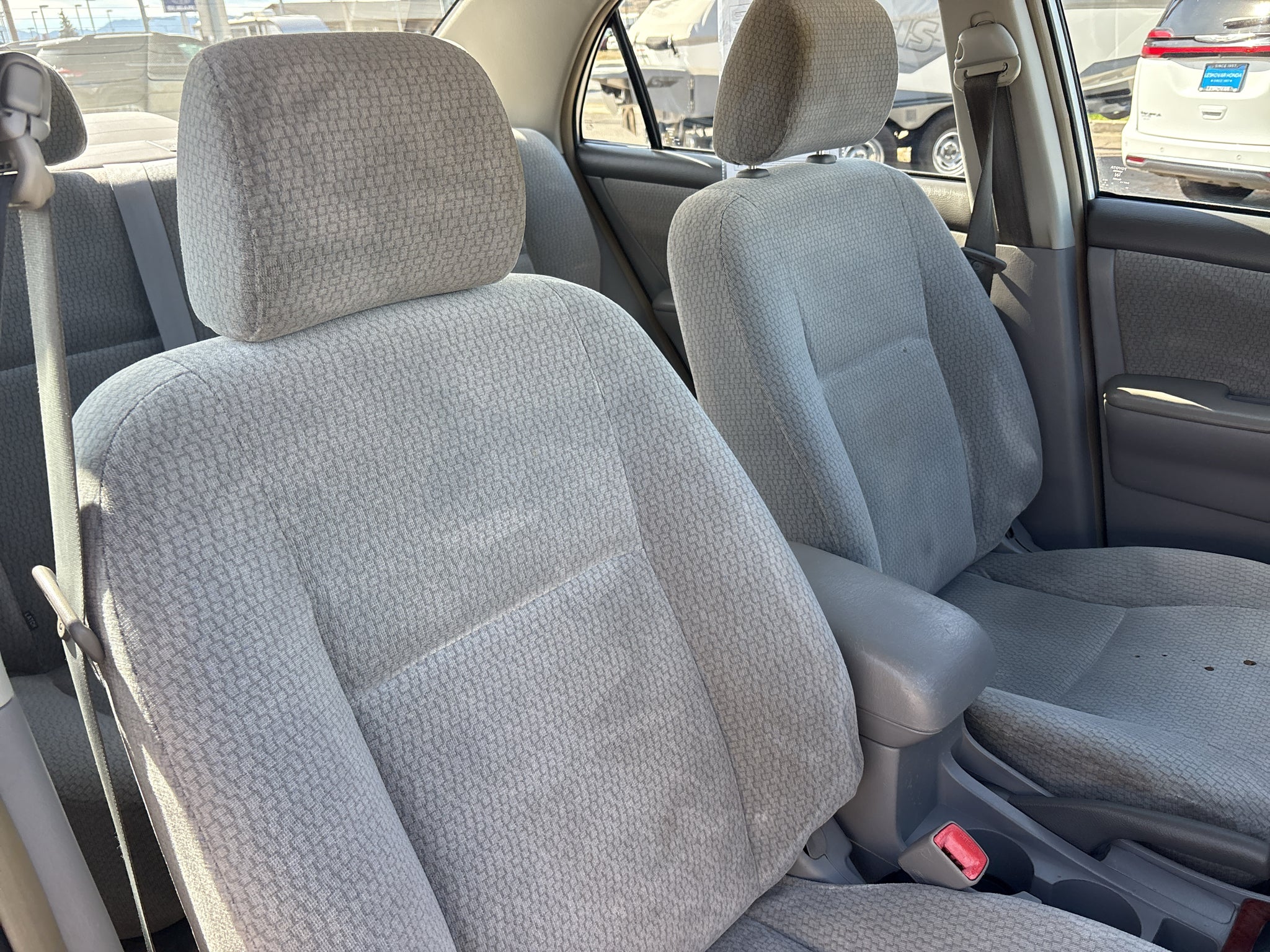 2004 Toyota Corolla LE