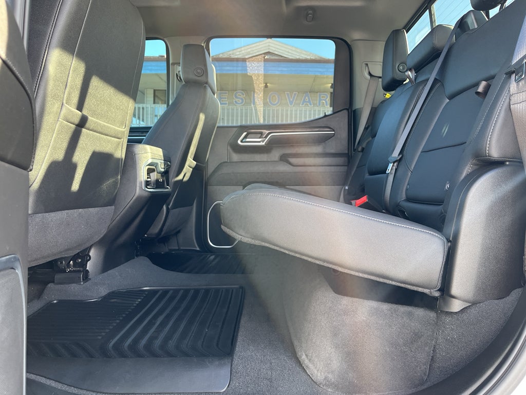 2025 Chevrolet Silverado LTZ