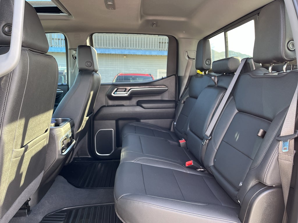 2025 Chevrolet Silverado LTZ