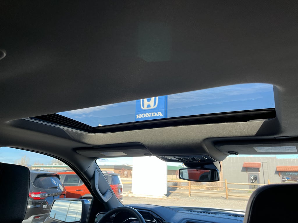 2025 Chevrolet Silverado LTZ