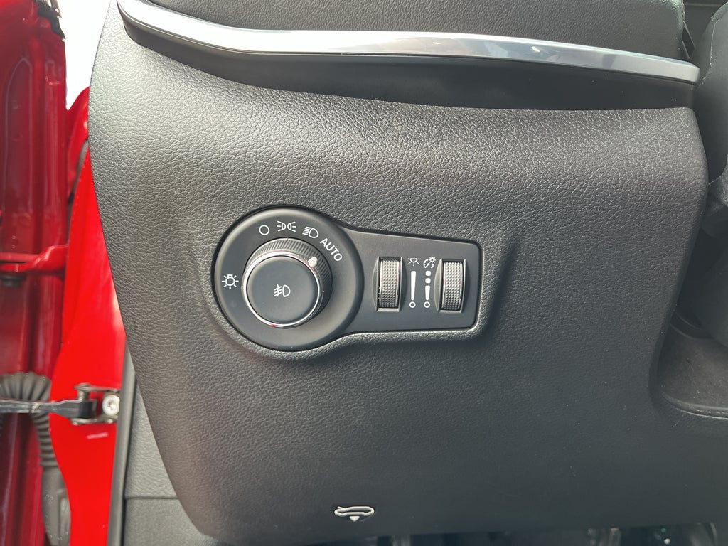 2023 Jeep Compass (RED) Edition