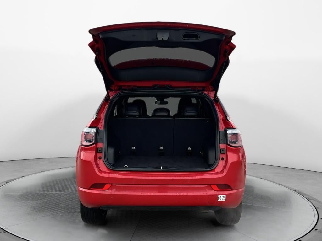 2023 Jeep Compass (RED) Edition