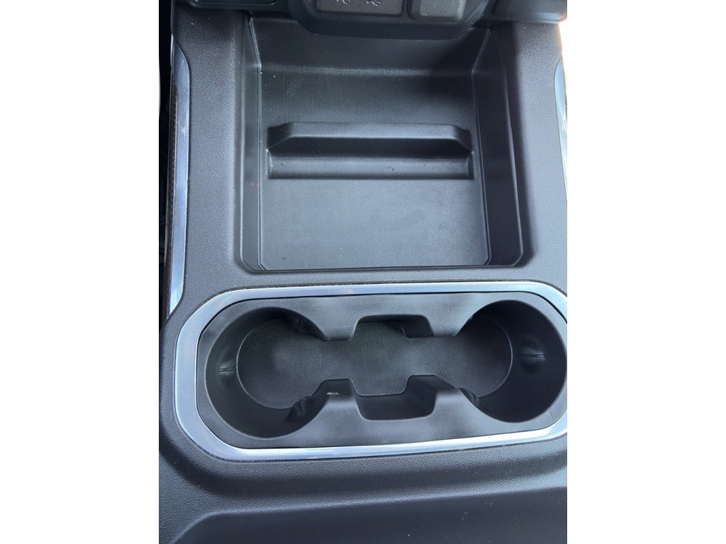 2022 Chevrolet Silverado RST