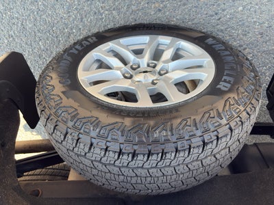 2022 Chevrolet Silverado RST