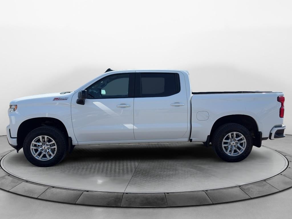 2022 Chevrolet Silverado RST